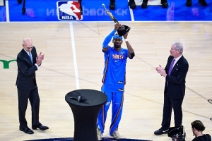 白巧克力：亞歷山大配得上MVP 但還有其他幾人也值得拿