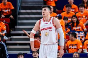 直播吧：李慕豪因跟腱傷病將缺席半決賽G3