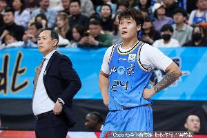 解說：拼防守殺內(nèi)線是今天取勝之匙 北京沒展現(xiàn)出該有的決心&欲望