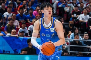 媒體人：曾凡博一個(gè)賽季都在與傷病做斗爭(zhēng) 23歲的他技術(shù)幾乎定型