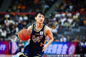 男籃短訓(xùn)營再調(diào)整：艾孜麥提/楊芮/徐杰離隊 趙維倫/王俊杰已歸隊