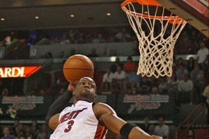 韋德：我可是歷史扣籃最多的后衛(wèi) 但從未收到過扣籃大賽的邀請(qǐng)