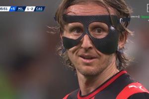 好意思嗎？莫德里奇面部骨折戴面具堅(jiān)持登場，米蘭遭逆轉(zhuǎn)無緣歐冠