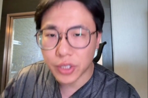 解說：不知道騎士球迷聽到哈登和阿特金森都留下什么感受？