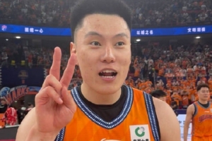 還要兩場！李弘權(quán)賽后興奮大喊：Two More（再贏兩場）！
