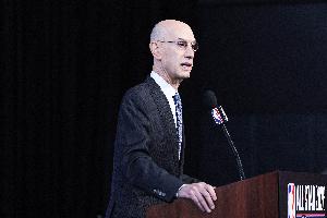 留校潮居高不下！NBA官方：已有多達(dá)38人退出提前參選名單