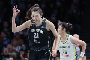 韓旭拿到賽季新高9分 主帥稱贊：她一直在進(jìn)步 防守端進(jìn)步很顯著