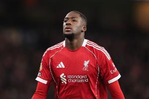 每體：弗洛倫蒂諾已為皇馬鎖定主帥穆里尼奧，后衛(wèi)方面鎖定科納特