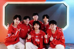 避免重蹈覆轍？WE已經(jīng)來到“賣票位” 此前晉級(jí)勝?zèng)Q后送出4張S賽門票