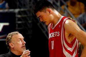 阿德爾曼教練：姚明、火箭、22連勝之外的命運(yùn)