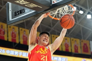 效率無敵！胡金秋16中13轟全場最高30分外加5板1助1斷