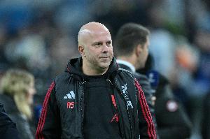 BBC對(duì)比伊勞拉pk斯洛特：風(fēng)格更適合利物浦、主場(chǎng)氛圍有望提升